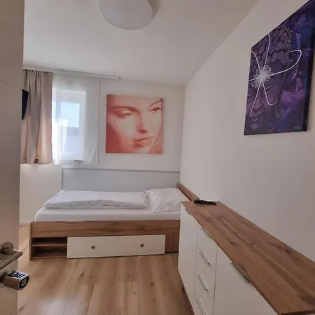 Ringrooms - Self Check-in